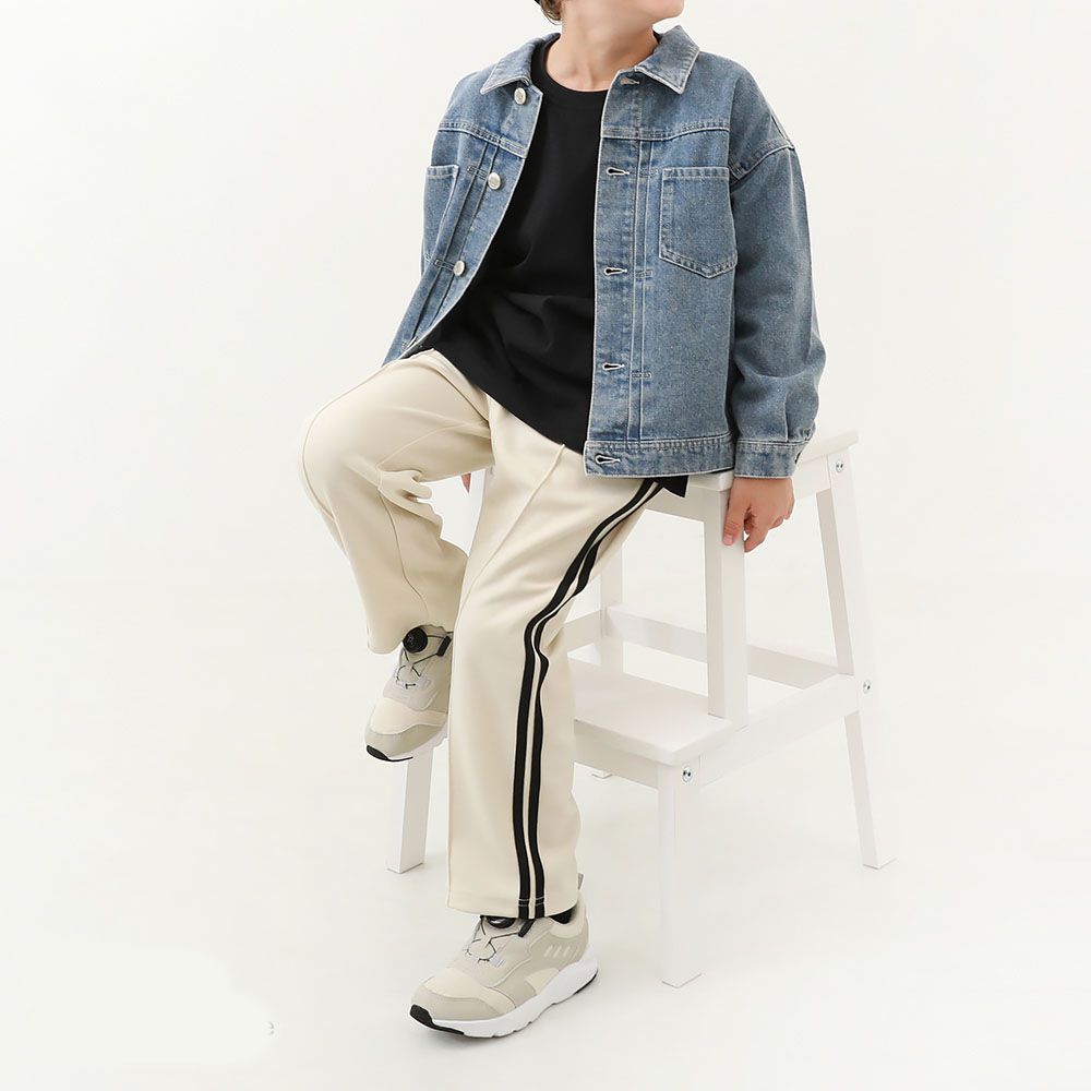 打褶側線條運動風休閒寬褲-象牙白