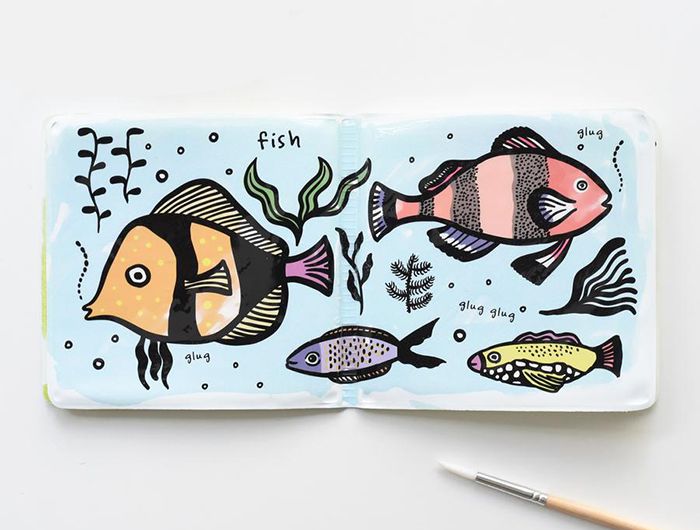 Color Me: Who Loves Pets? 誰不喜歡寵物 (變色洗澡書)