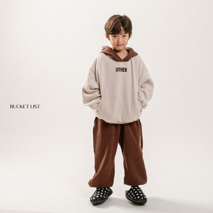 韓國 BUCKET LIST - (內磨毛)OTHER刺繡連帽T-咖啡