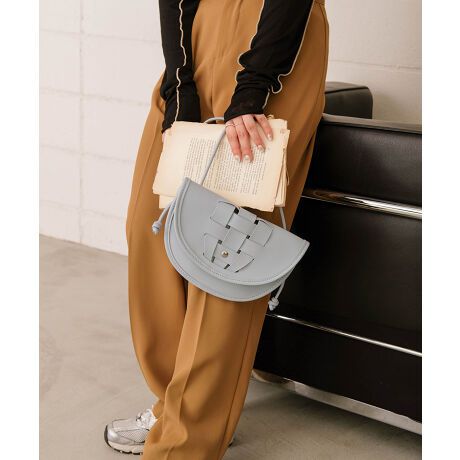 日本 Bab - 編織造型皮革半月小包-草綠