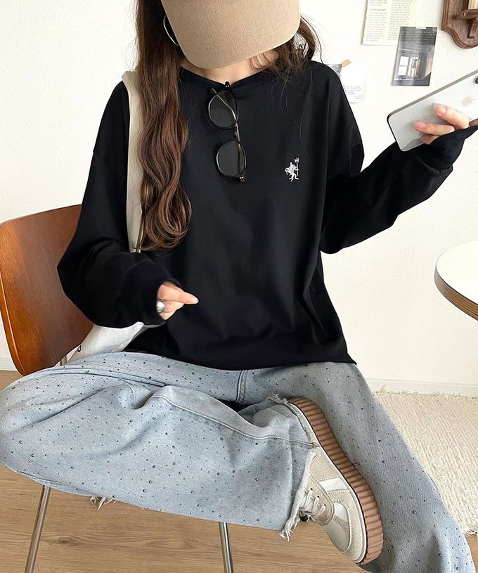 日本 Classical Elf - 休閒背扣logo刺繡寬版長袖上衣-白