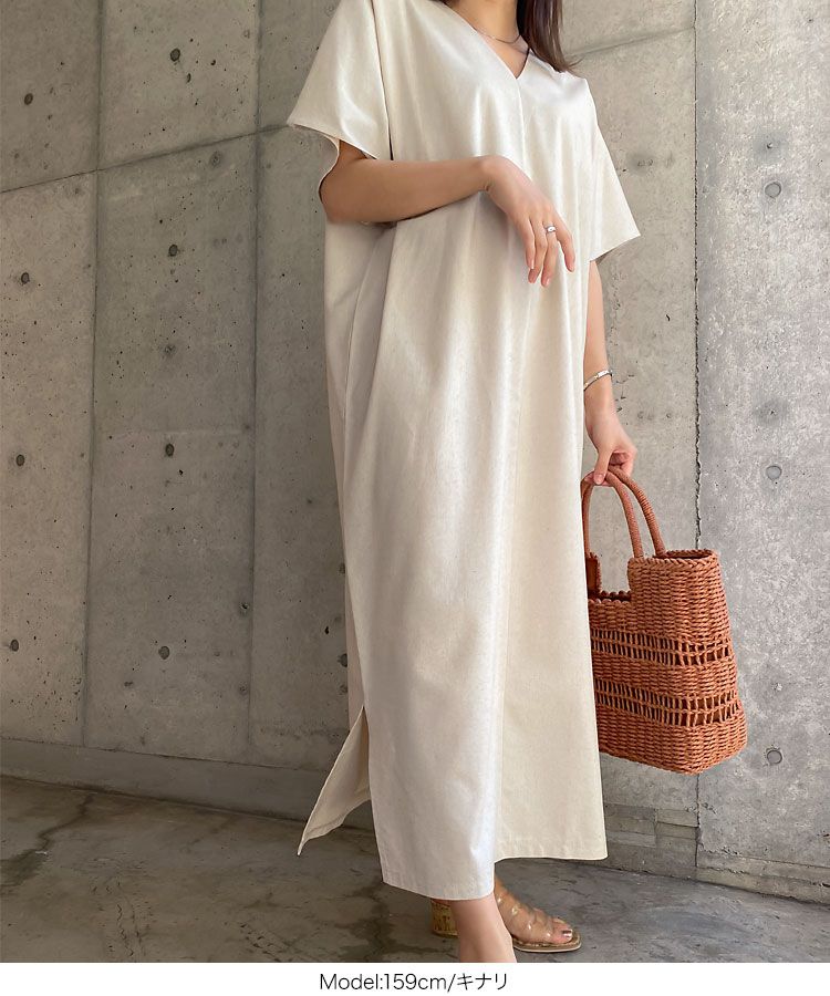 日本 Kobe Lettuce - 棉麻小V領超修身短袖洋裝-水藍