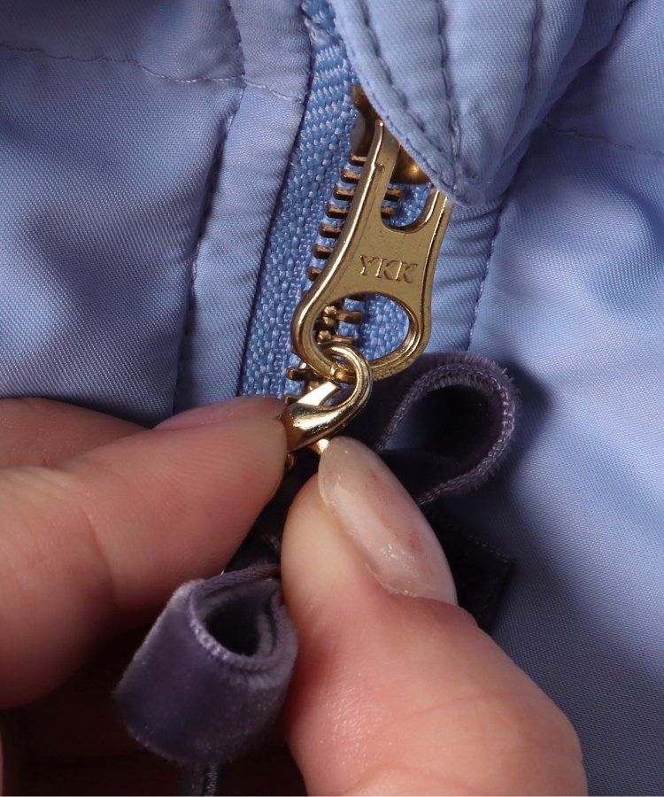 日本 apres les cours - [女孩最愛]愛心金釦夢幻荷葉鋪棉外套-酒紅