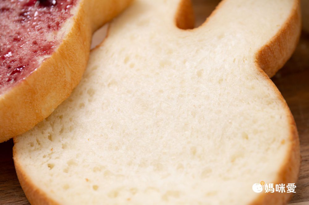 免運｜高雄排隊名店【奧瑪烘焙】日式崎風蛋糕/羅馬生乳包