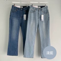 韓國女裝連線 - (涼感機能)彈性腰修身貼腿九分喇叭褲-淺藍
