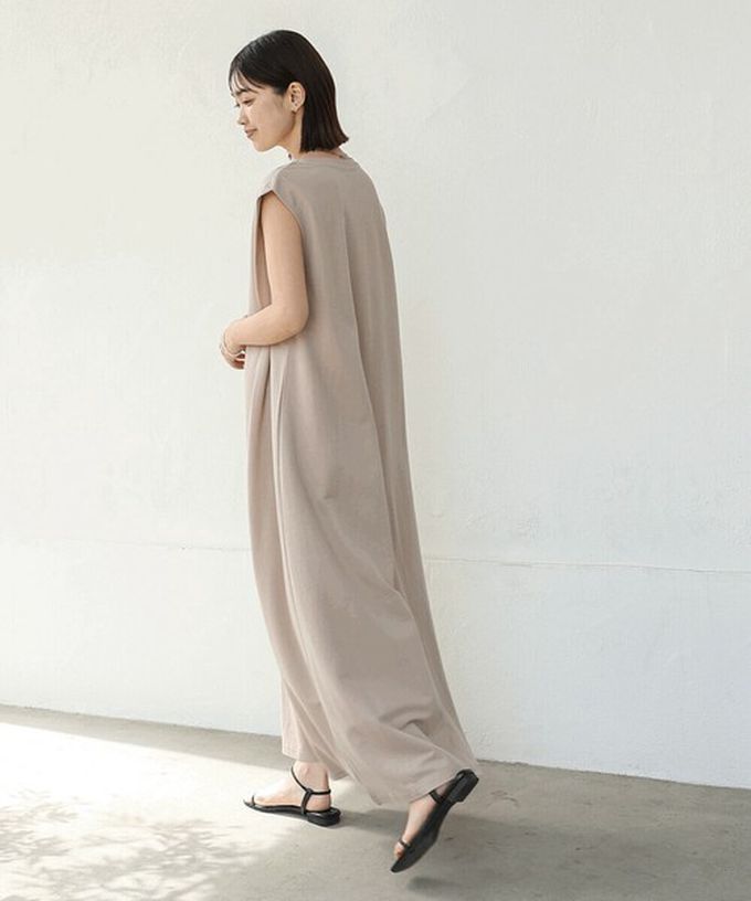 日本 Bab - 透氣嫘縈肩皺摺A字無袖洋裝-灰杏