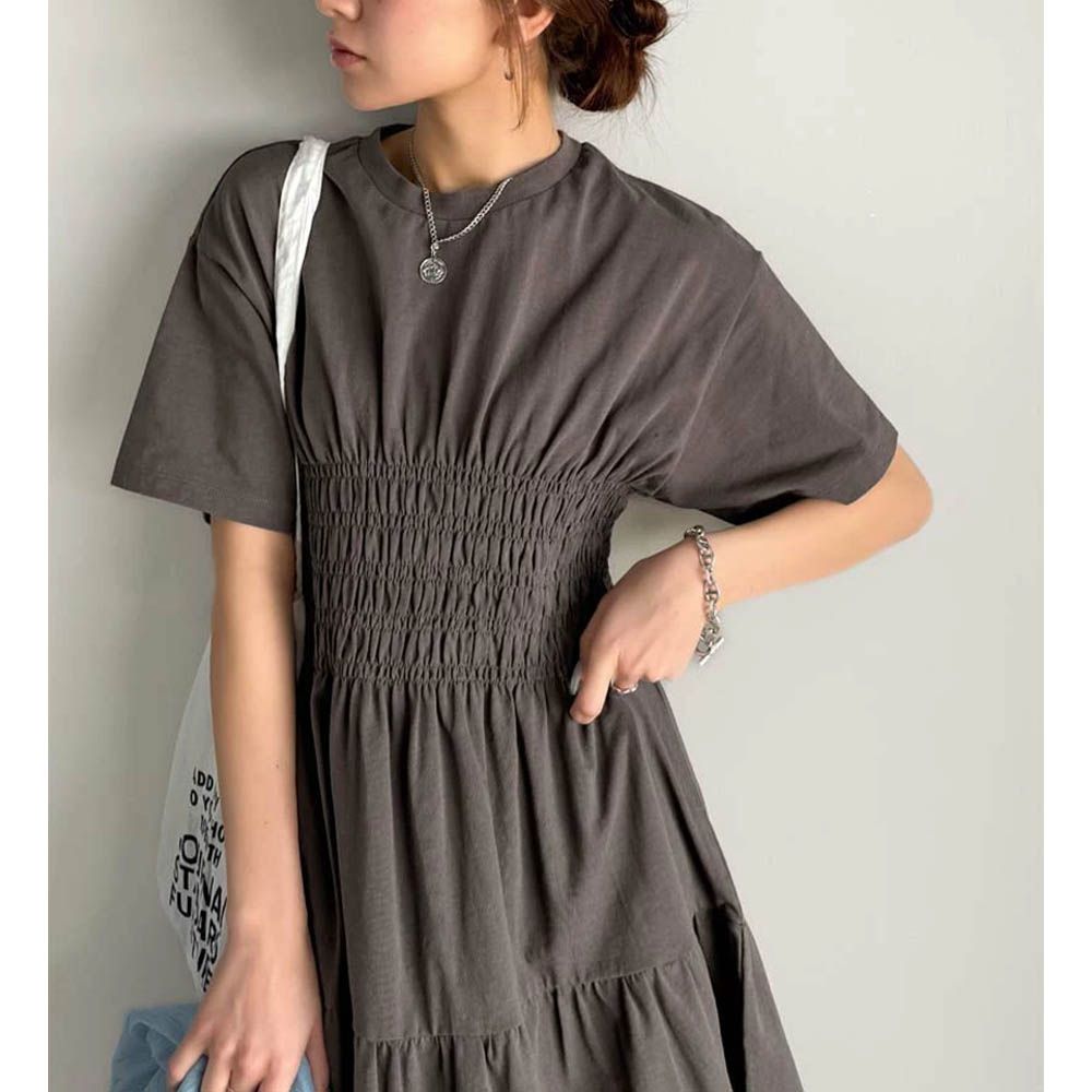 100%棉 圓領美型縮腰分層短袖洋裝-深灰