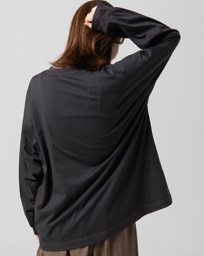 日本 gleam - 可愛貓咪相框寬版長袖T恤-白