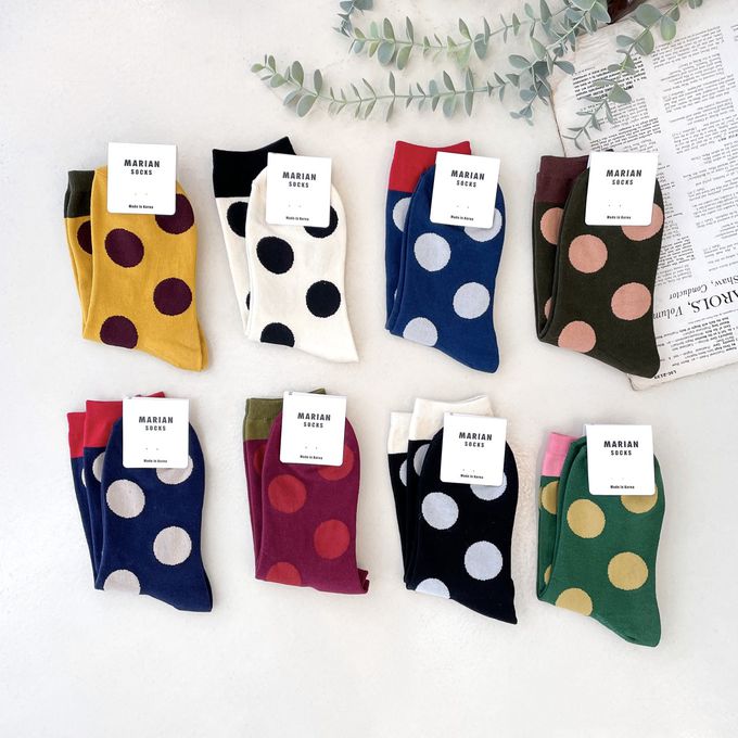 韓國Marian - 撞色大圓點中筒襪-白X黑 (Free)
