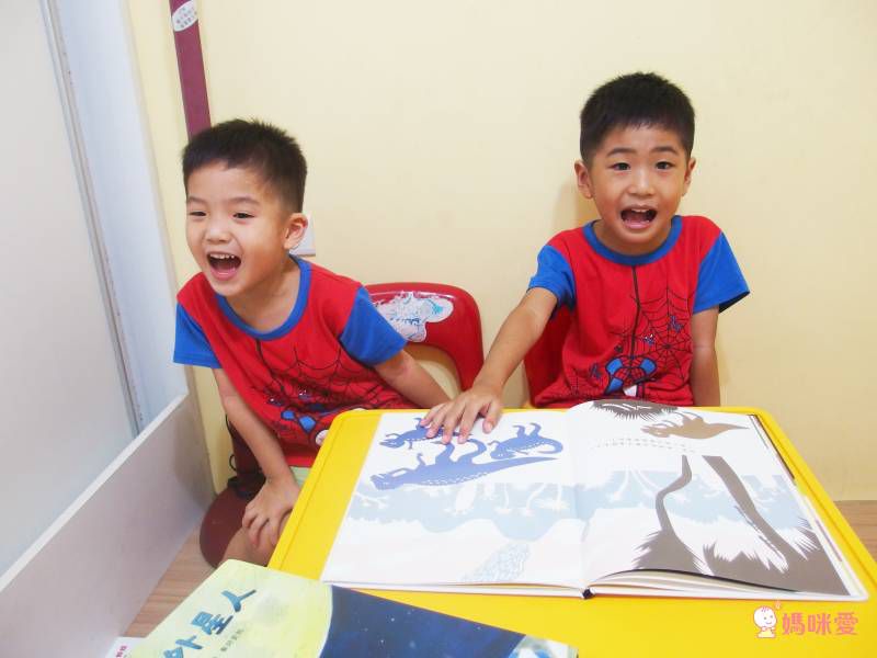 《不會游泳的獅子》學習克服內心的恐懼