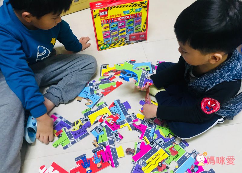 地板大拼圖 Baby shark 碰碰狐