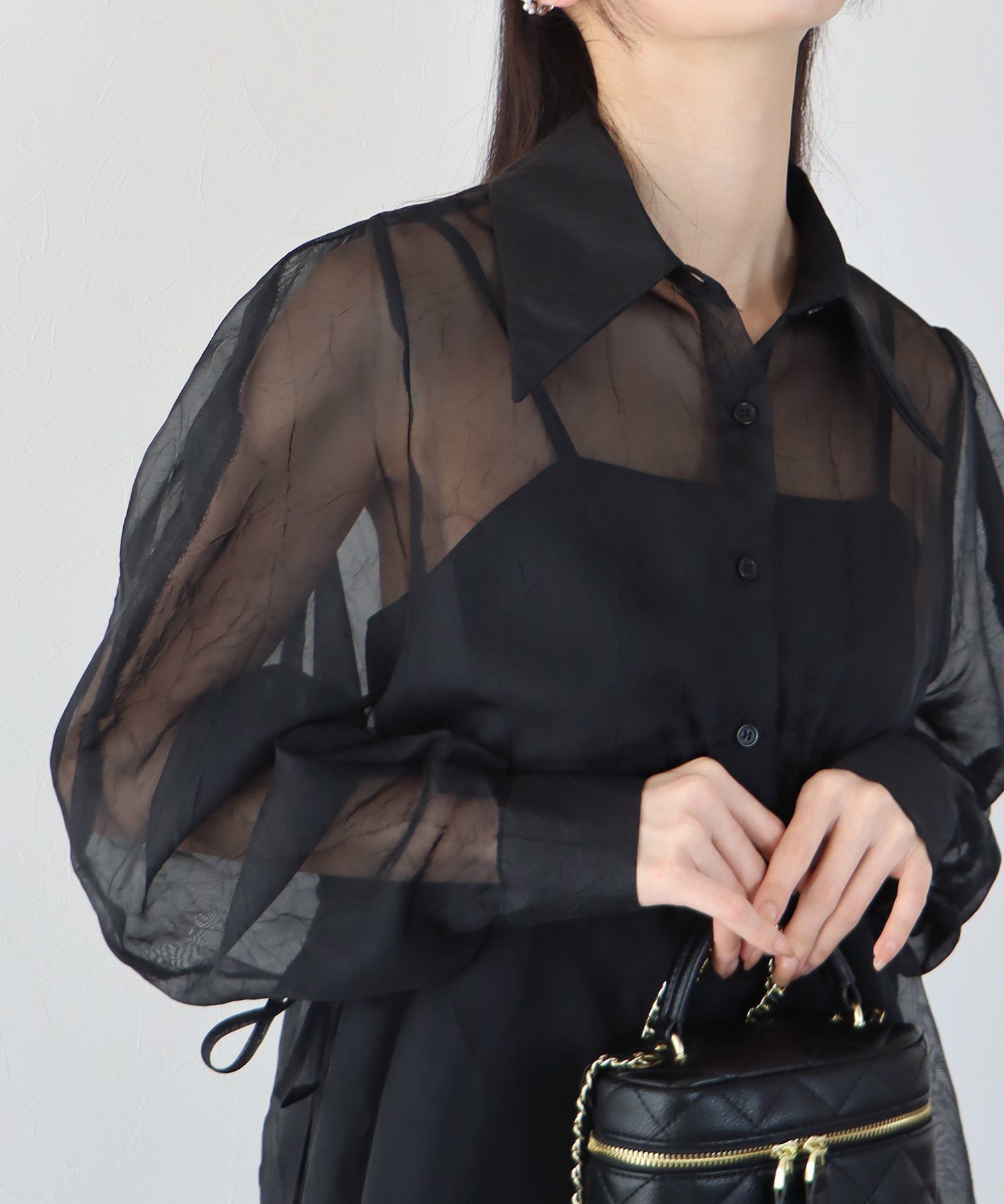 日本 BLUE EAST - 透膚抽繩翻領薄襯衫-米杏