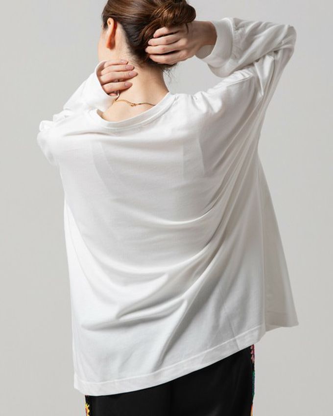 日本 gleam - 可愛貓咪相框寬版長袖T恤-白