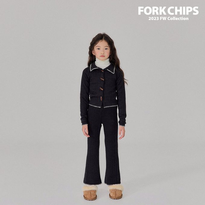 韓國 FORK CHIPS - 編織感牛角釦針織外套-黑