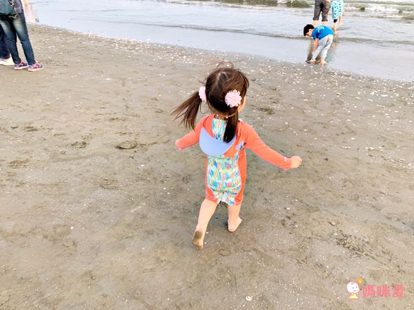 英國 Close - Pop-in嬰兒抗UV連帽海灘裝-鯨魚