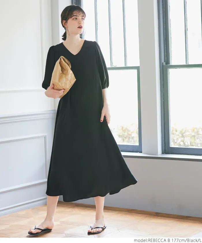 日本 COCA - 顯瘦V領收腰五分袖洋裝-米杏