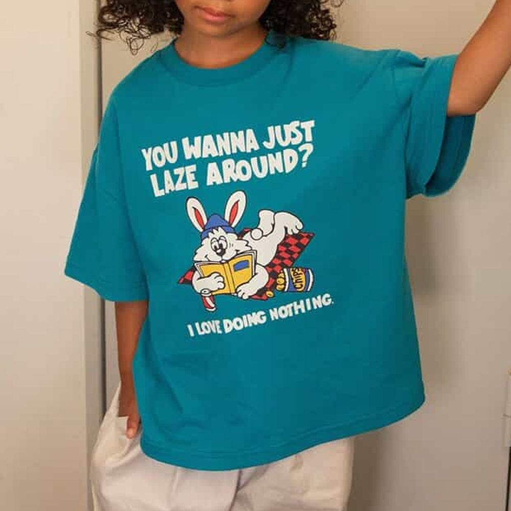 寬鬆街頭感五分袖上衣-慵懶兔子-藍綠