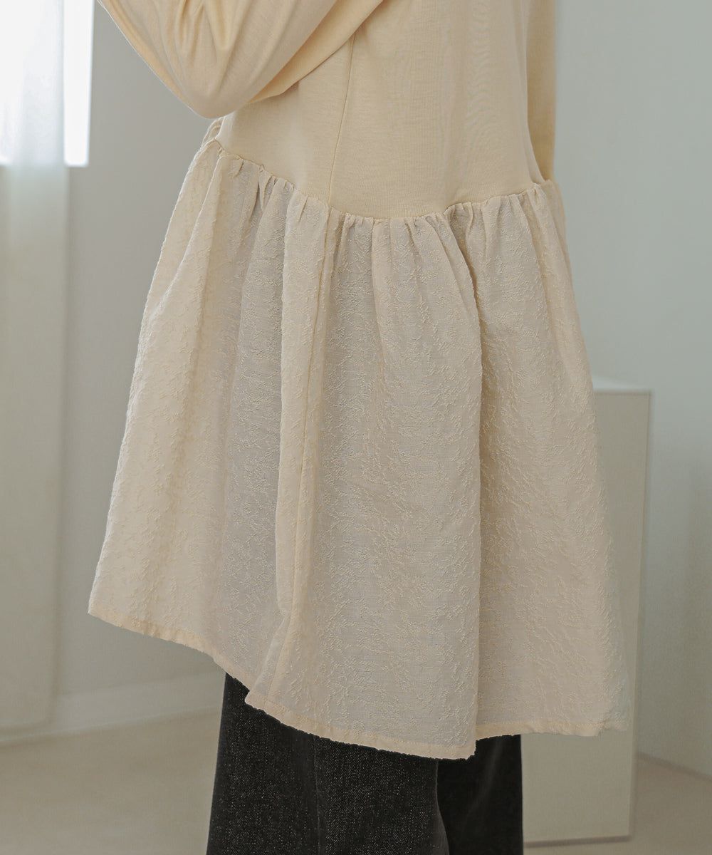 日本 Bab - 優美緹花拼接長袖上衣-水藍