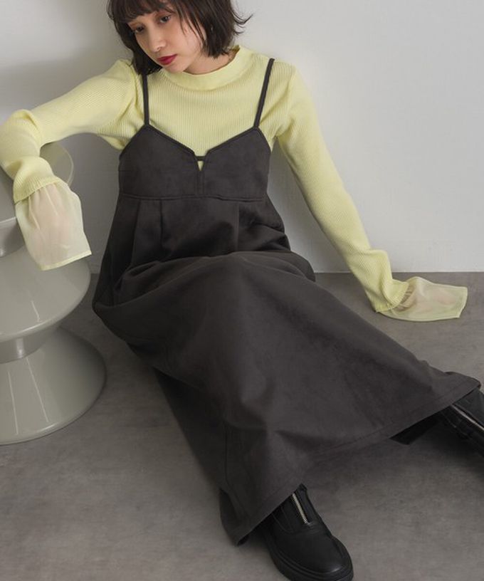 日本 ELENCARE DUE - 柔美垂墜感優雅絨面吊帶洋裝-象牙米