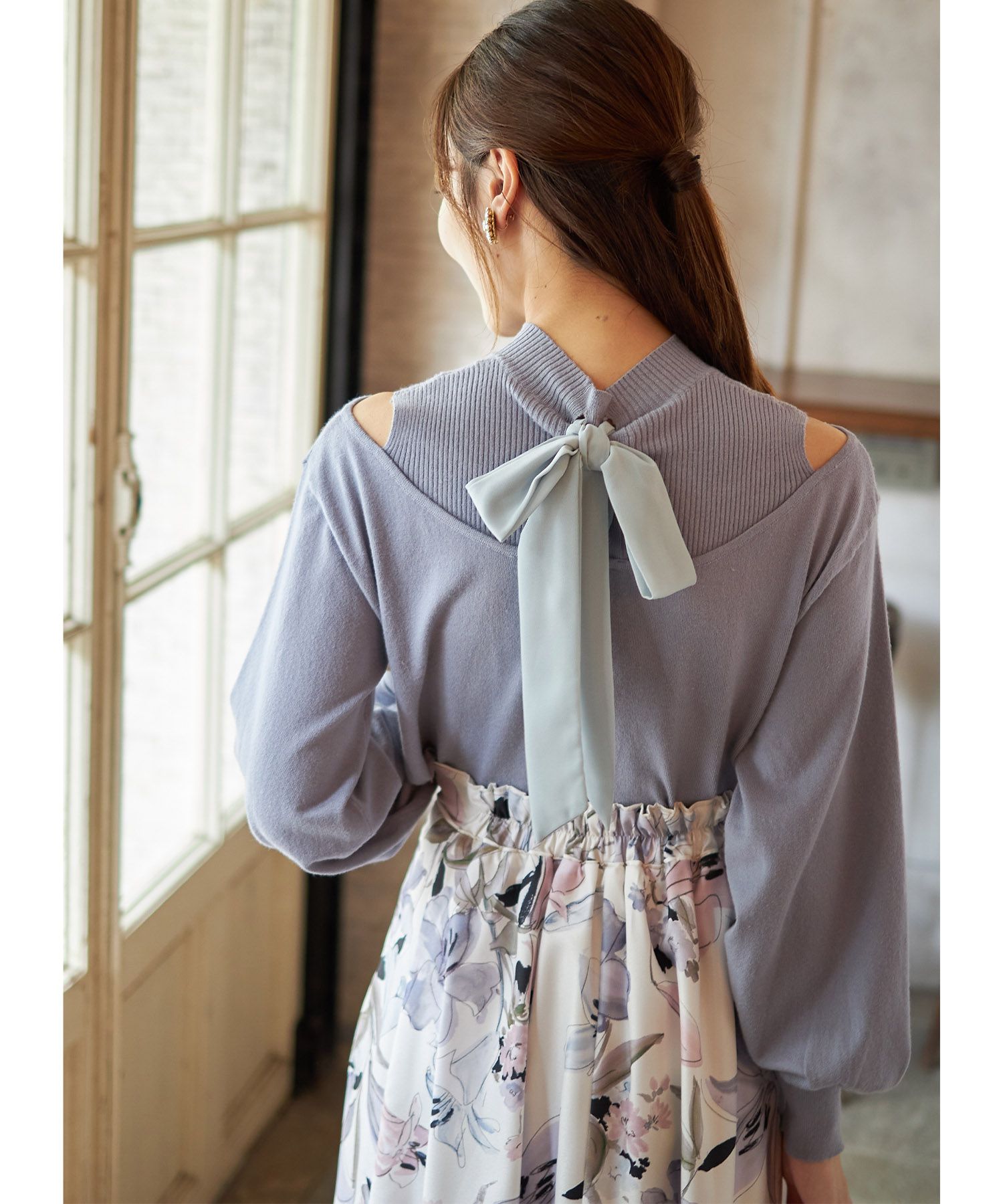 日本 tocco-closet - 美麗蝴蝶扭結針織上衣-淺杏粉