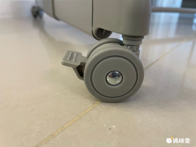 YODA - 嬰兒床邊床-質感灰