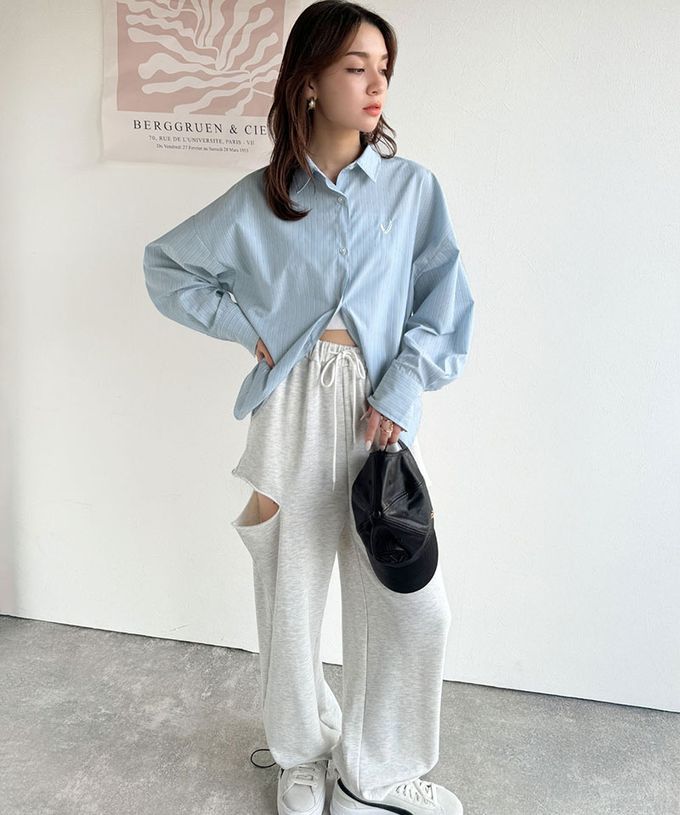 日本 Classical Elf - 羽毛logo刺繡 落肩率性襯衫-淺藍