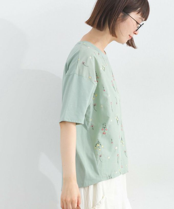 日本 Lupilien - 唯美刺繡舒適棉短袖上衣-花卉-薄荷