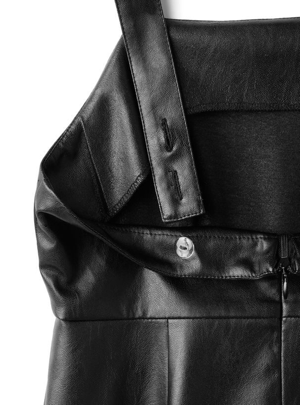 日本 GRL - 帥氣皮質開衩吊帶洋裝-簡約黑