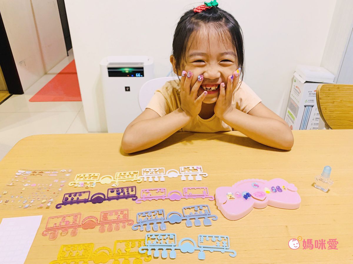 EPOCH - 三麗鷗明星甜心指甲