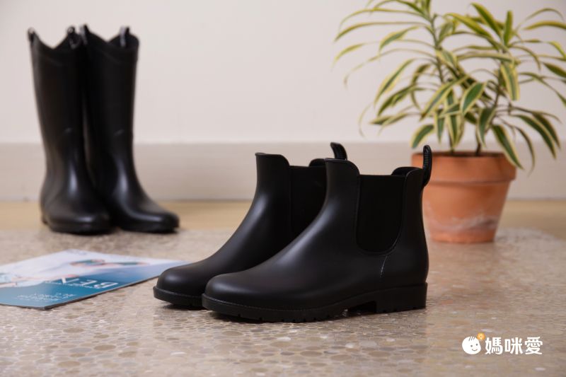 日本 Stream - 晴雨兩穿大人雨鞋-平底休閒款-白