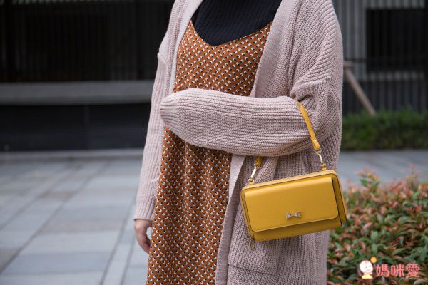 日本 cachecache - 3way蝴蝶結錢夾包-SILGY銀粉x灰