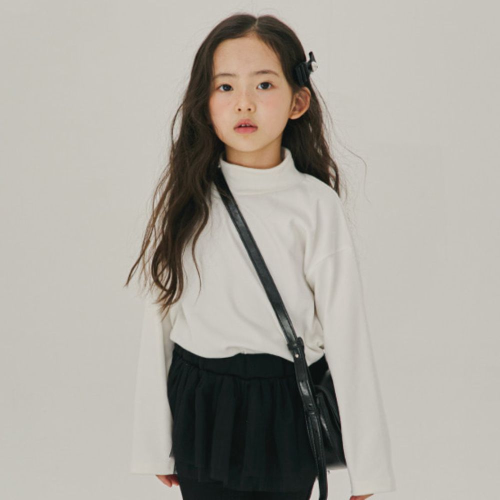 W.S.B. 百搭桃皮絨中領長袖上衣-白