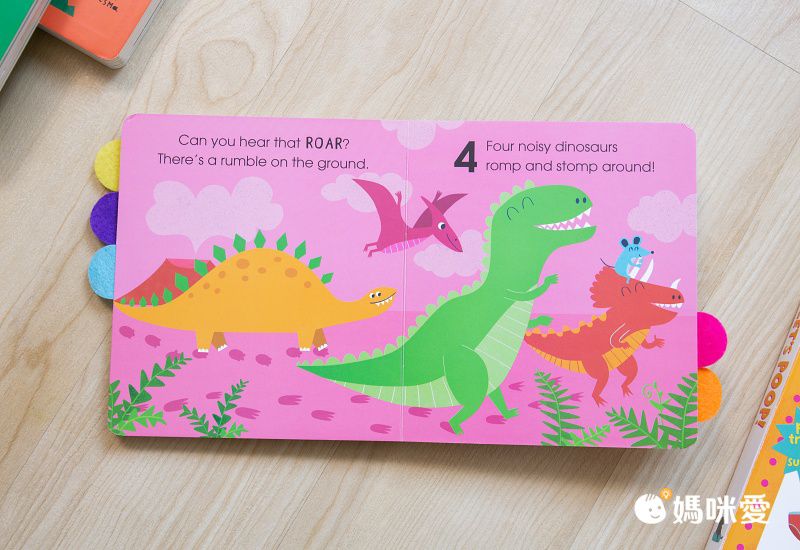 Roar!叫叫大恐龍音效書，聽聲音認識各類型恐龍！