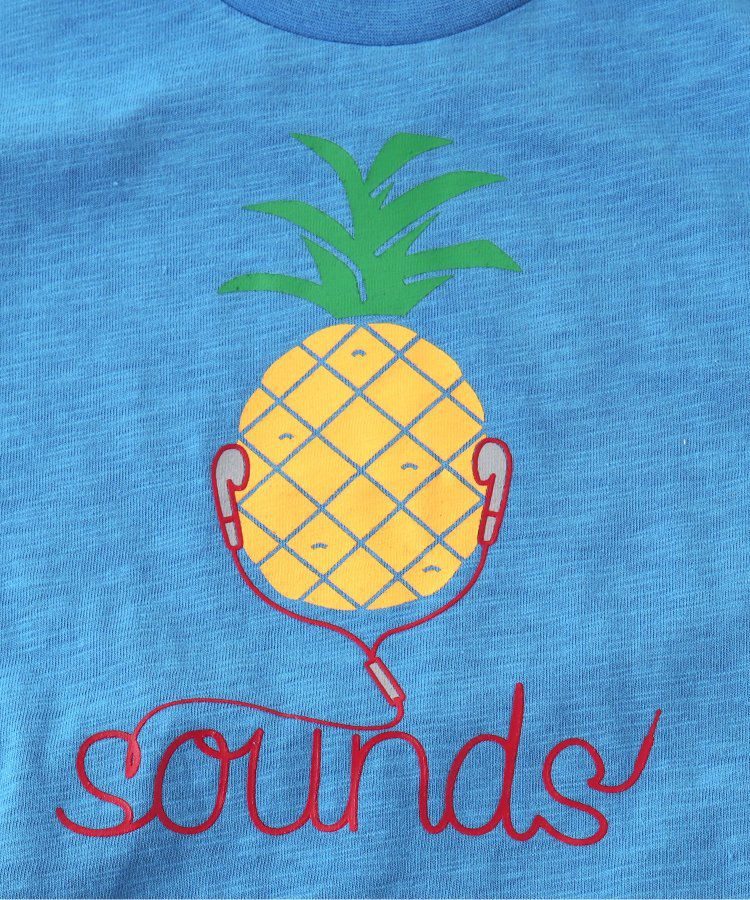 日本 BREEZE - 童趣音樂印花短袖上衣-向日葵黑膠-白