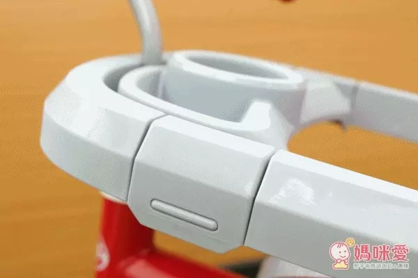  RadioFlyer 紅蜻蜓四合一折疊三輪推車