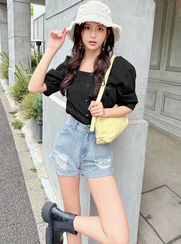 日本 GRL - 簡約法式方領泡泡袖上衣-天使白