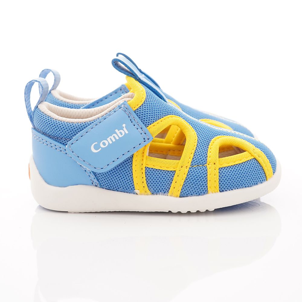 日本 Combi - 機能童鞋/學步鞋-護趾透氣學步涼鞋(寶寶段)-藍