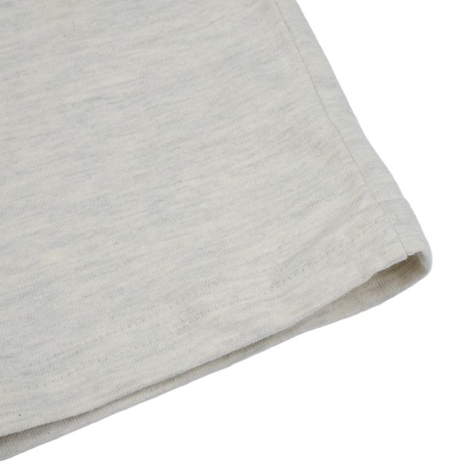 韓國 FORK CHIPS - 品牌刺繡點綴圓領長袖上衣-淺燕麥灰