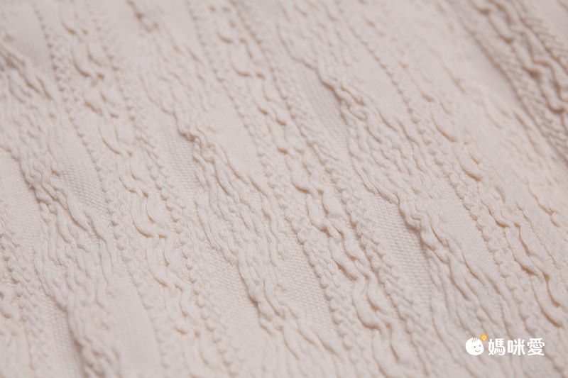 日本 apres les cours - 超萌節慶小熊可機洗毛衣-愛心-象牙白