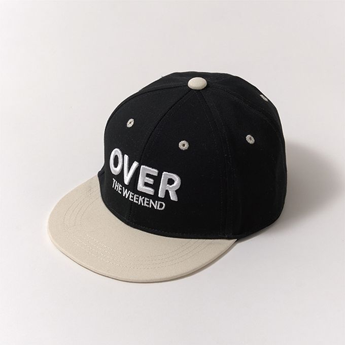 日本 b-ROOM - 帥氣撞色刺繡標語棒球帽-黑x米帽簷 (54cm)