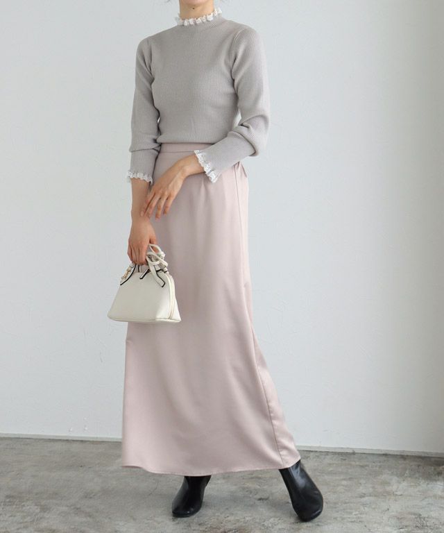 日本 BELLUNA - 蕾絲木耳領拼接針織上衣-條紋x白