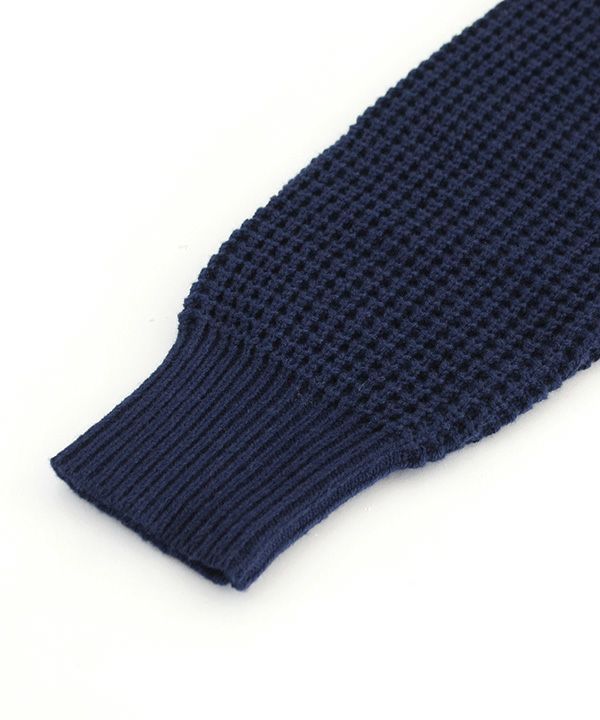 日本 zootie - 小V領鬆餅紋針織長洋裝-淺灰綠