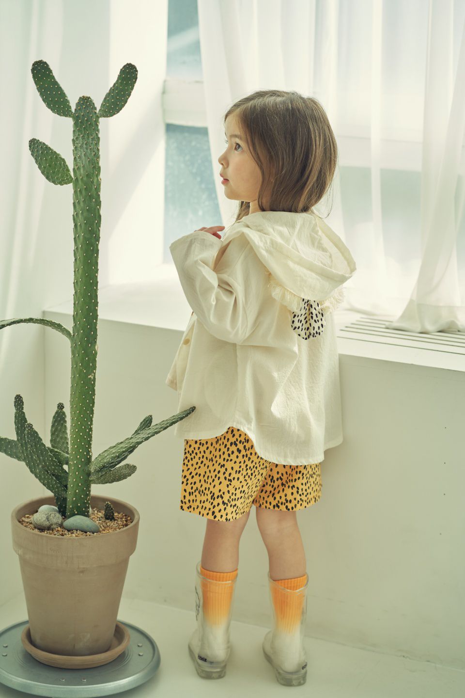 韓國 Mimico - 花豹造型耳朵薄外套-象牙白