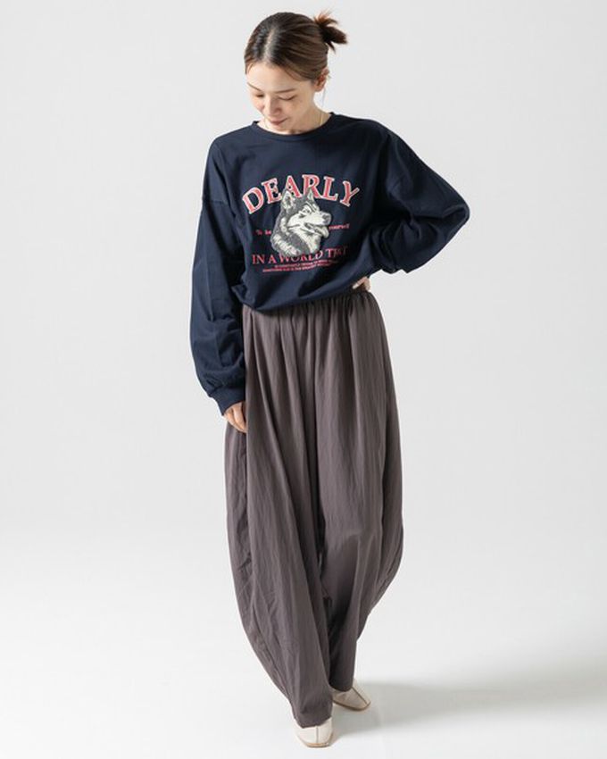 日本 gleam - 相良刺繡哈士奇印花帥氣長袖T恤-炭黑