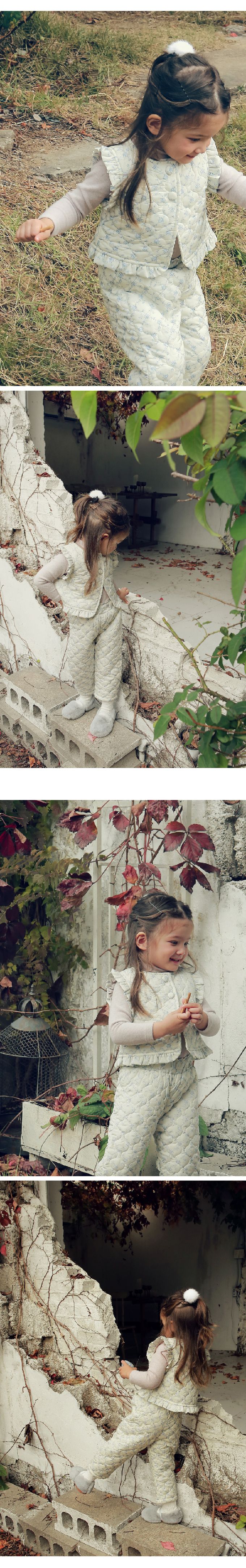 韓國 Puellaflo - 冬日溫暖印花絎縫背心-藍花