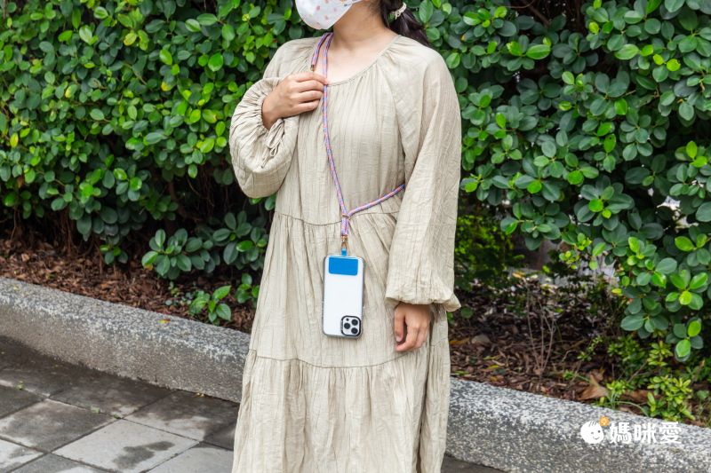 釋放雙手！日網爆款 ✿ 手機掛繩Ｘ夾片兩件組，不挑機型都可用