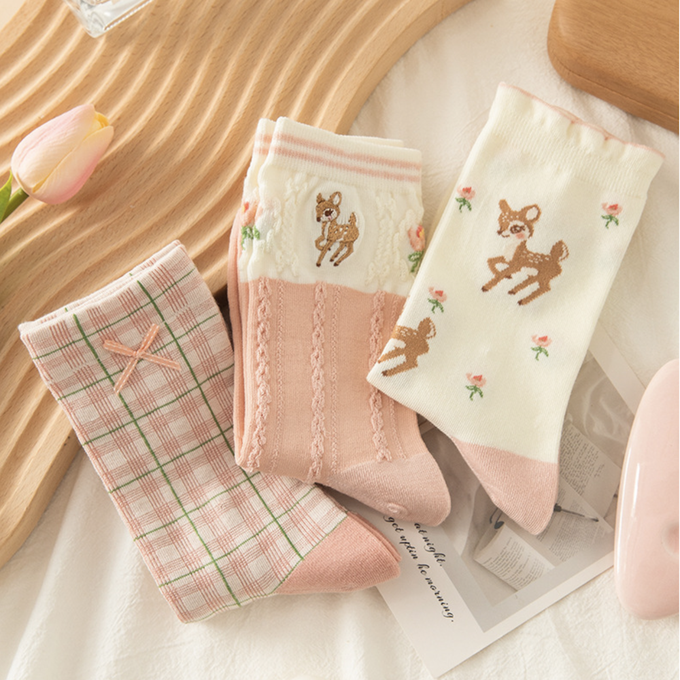 love, charlotte - 粉嫩色小鹿斑比中筒棉襪(均碼腳長22cm+) (FREE (腳長22cm+))-3 雙一組
