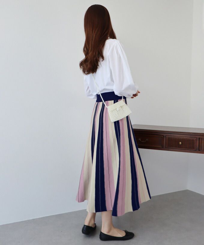 日本 BLUE EAST - [店員推薦] 撞色修身針織長裙-水藍x米杏