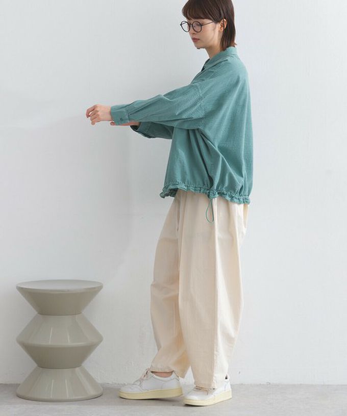 日本 Lupilien - 復古紋理率性抽繩純棉落肩襯衫-炭灰