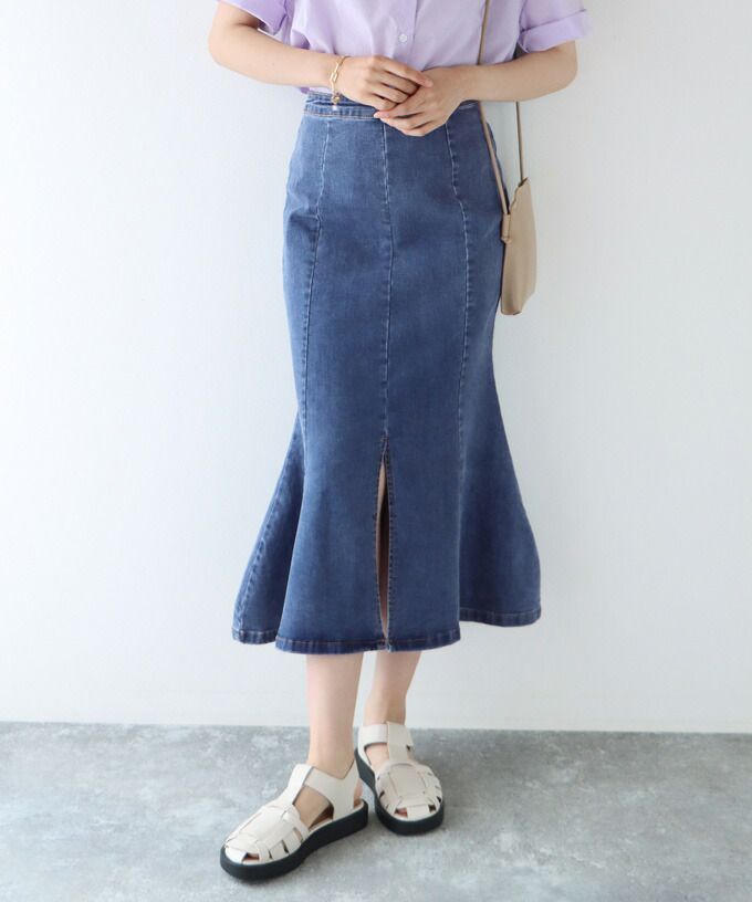 日本 BLUE EAST - 質感丹寧修身魚尾裙-深藍